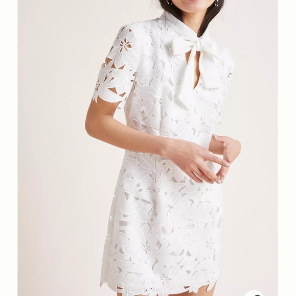 Black Halo Sara Petite Mini Dress - Picture 3 of 8